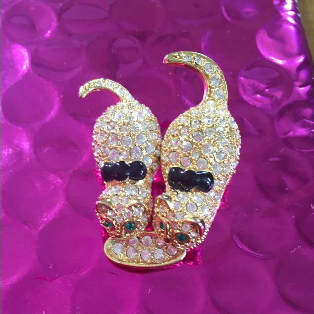 Kitten Brooch